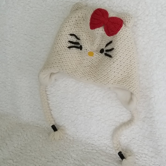 ❣Hello Kitty Toque 🐱 - Picture 3 of 9